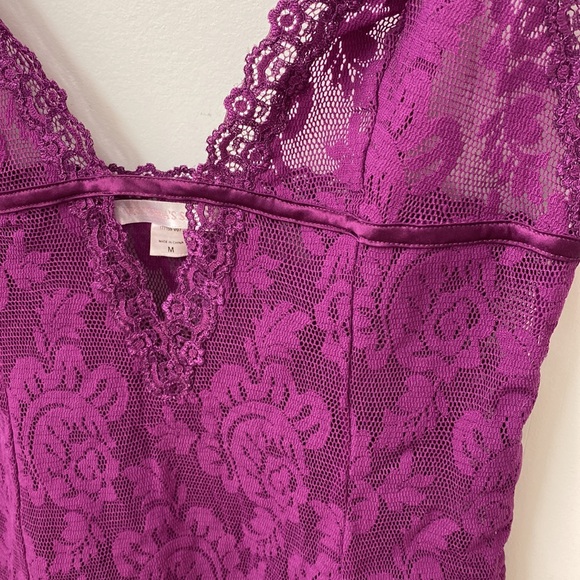 Rare!! Victoria's secret vintage purple cami sexy laced top - Picture 4 of 8